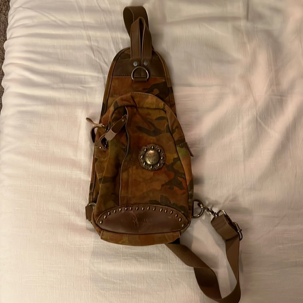 Montana west sling bag
